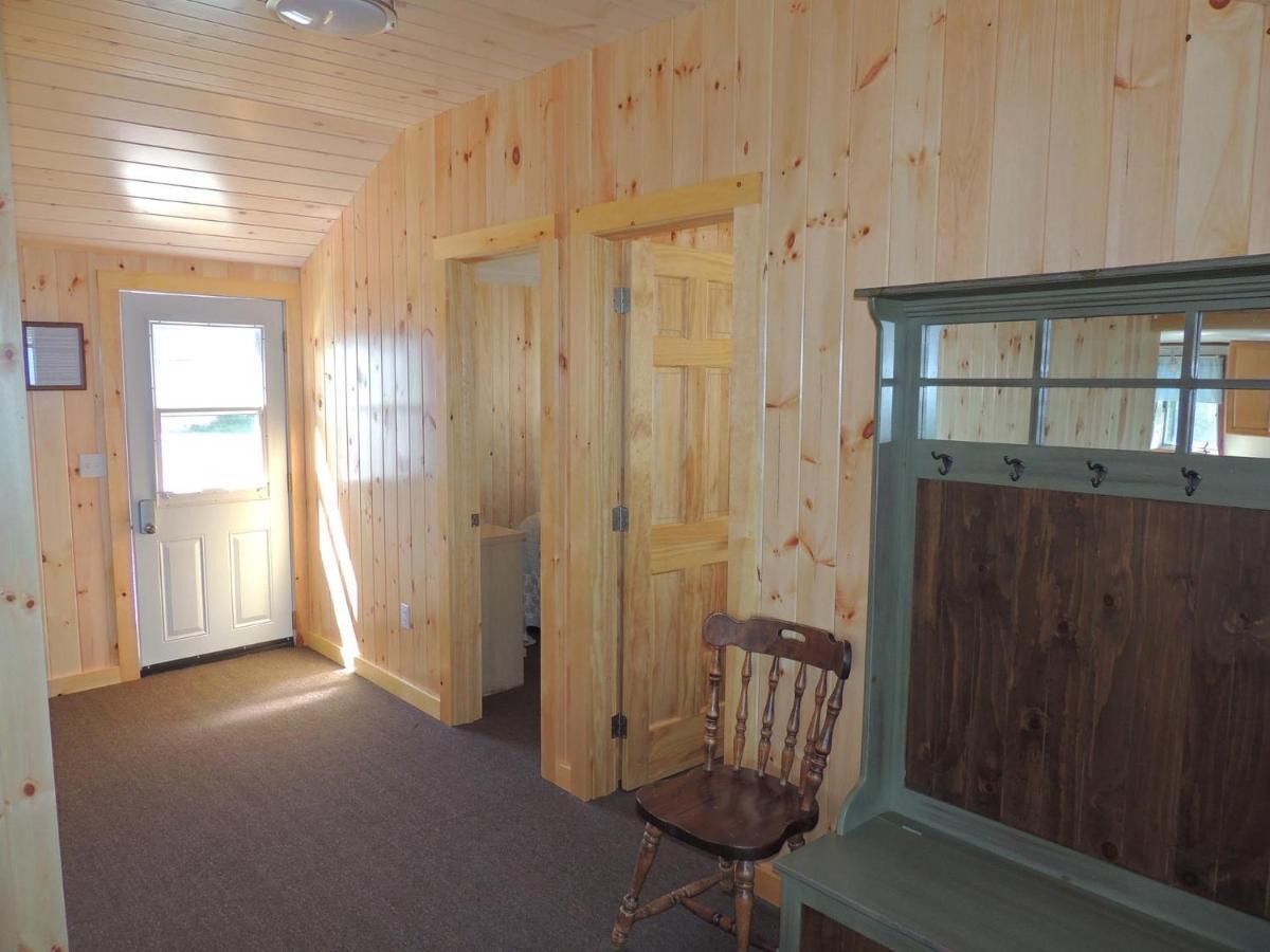 Angel Rock Waterfront Cottages Cape Vincent エクステリア 写真