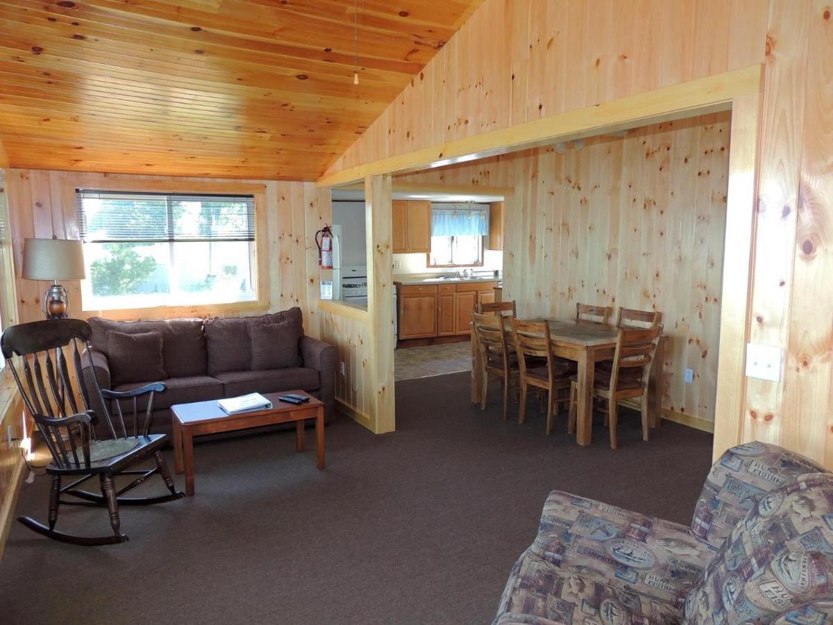 Angel Rock Waterfront Cottages Cape Vincent エクステリア 写真