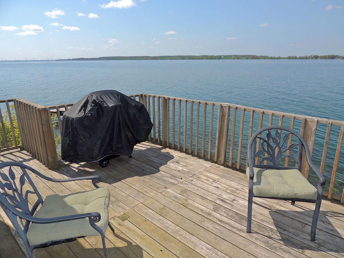 Angel Rock Waterfront Cottages Cape Vincent エクステリア 写真